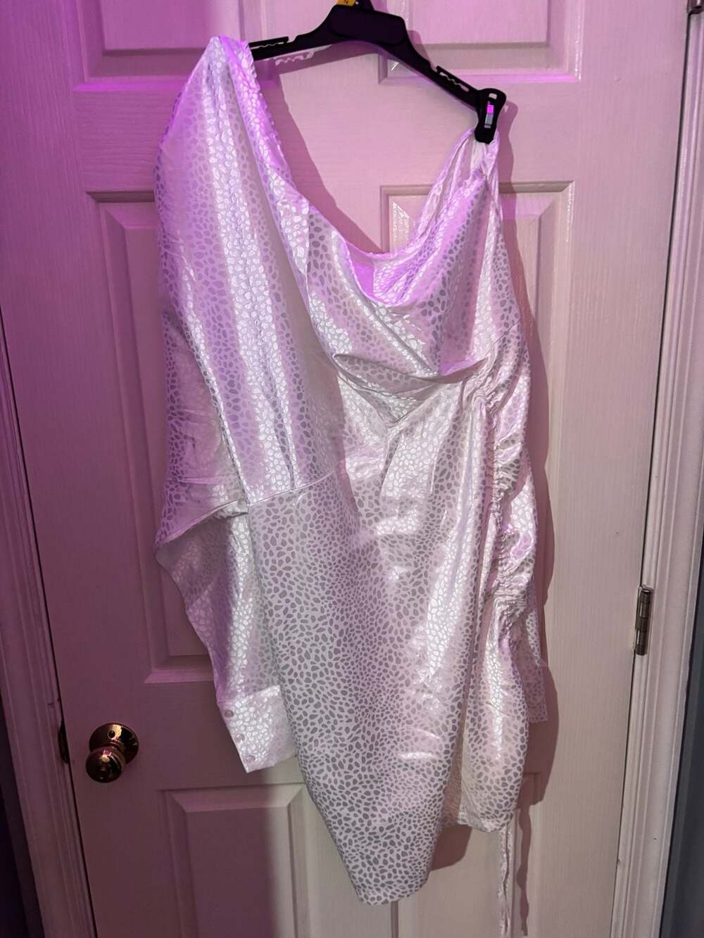 Simplee Plus One Shoulder Satin Dress Size 2XL White